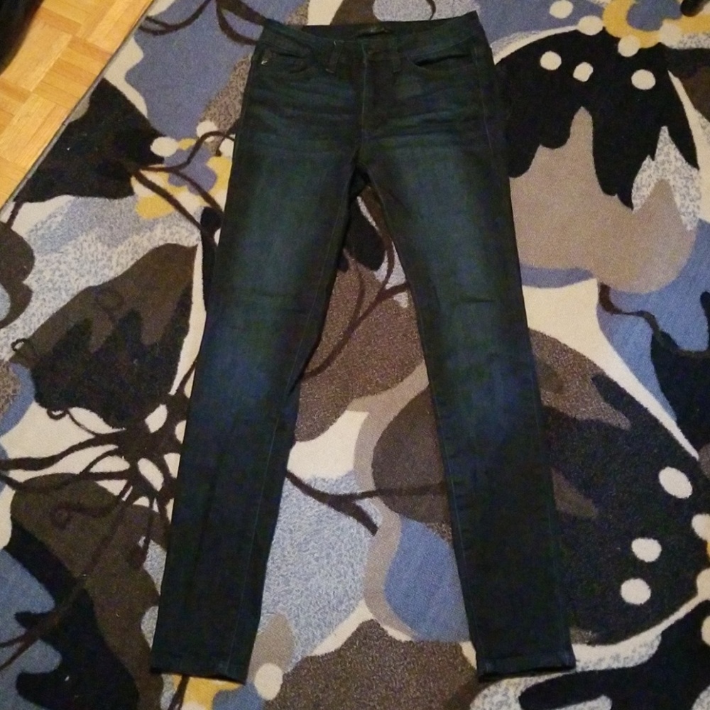 Karen Cain blue jeans